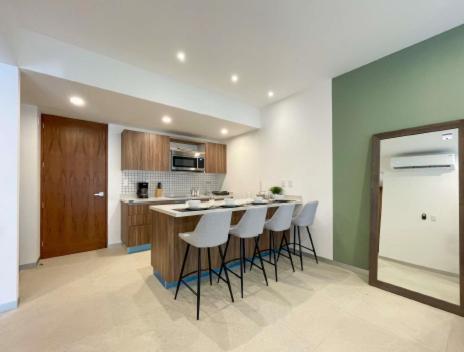 Urban Towers Playa Del Carmen Apartman Kültér fotó